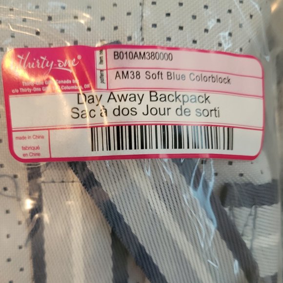 Thirty One Day Away Backpack - NWOT - Picture 6 of 6